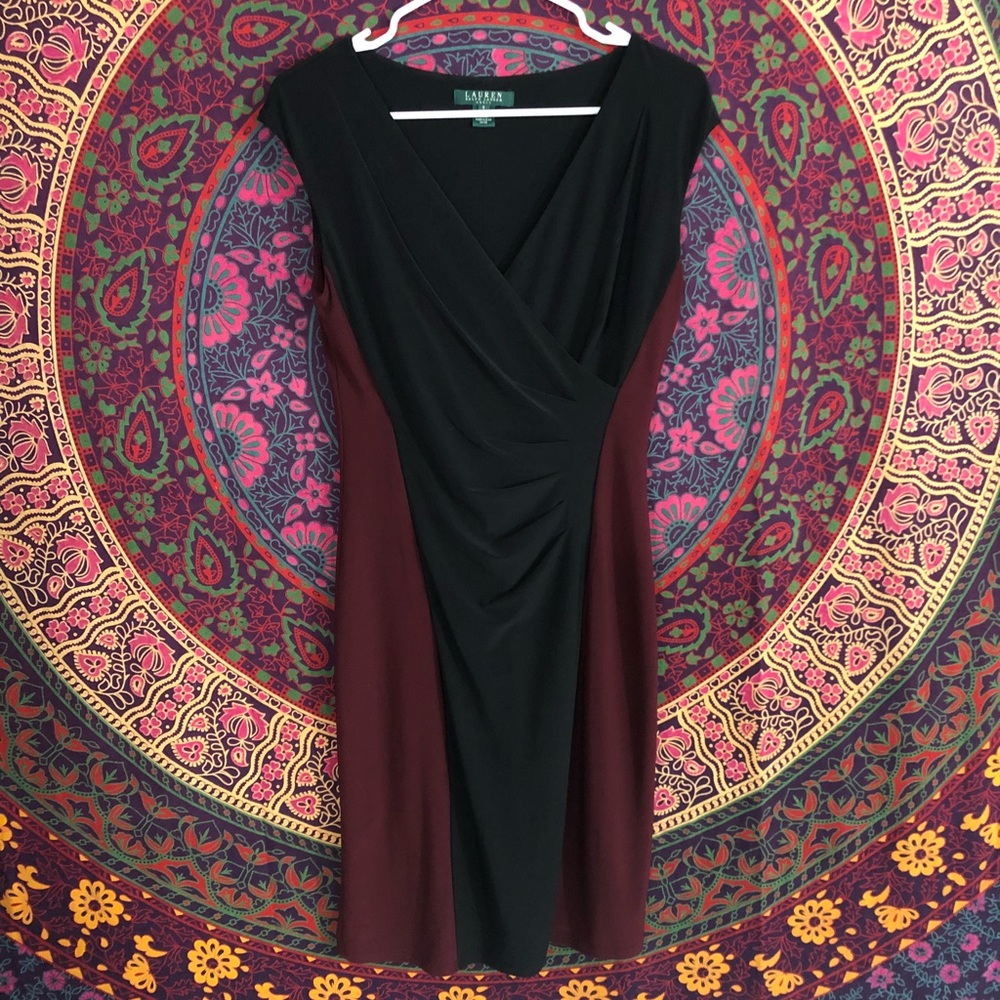 Capped Sleeve, Black & Maroon above Knee Dress